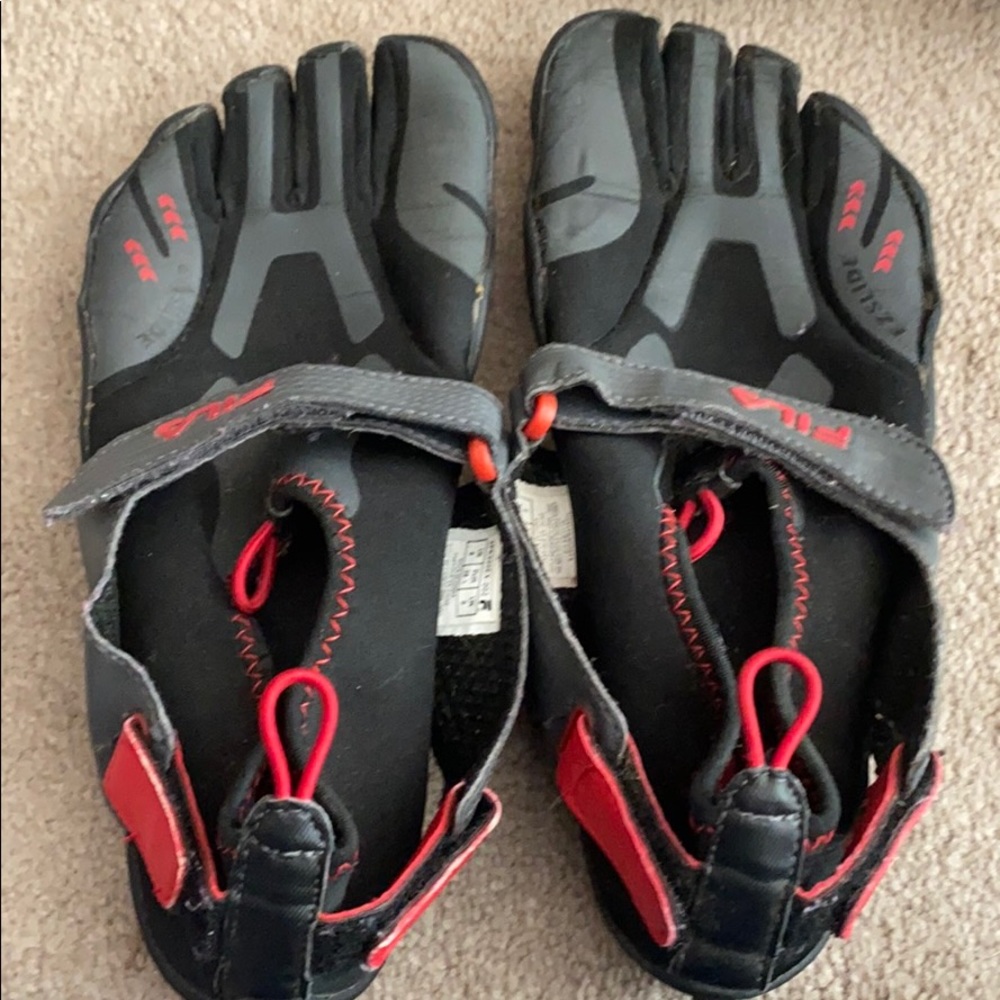 Fila water shoes